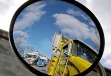 Фото - Правительство РФ поможет лишившимся машин на Украине дальнобойщикам